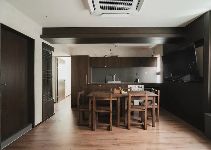 ホステル Korean Traditional House - Imrang Jungang